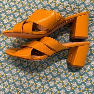 Ann Taylor factory, Yellow, Women's Heeled Sandals; 8M.